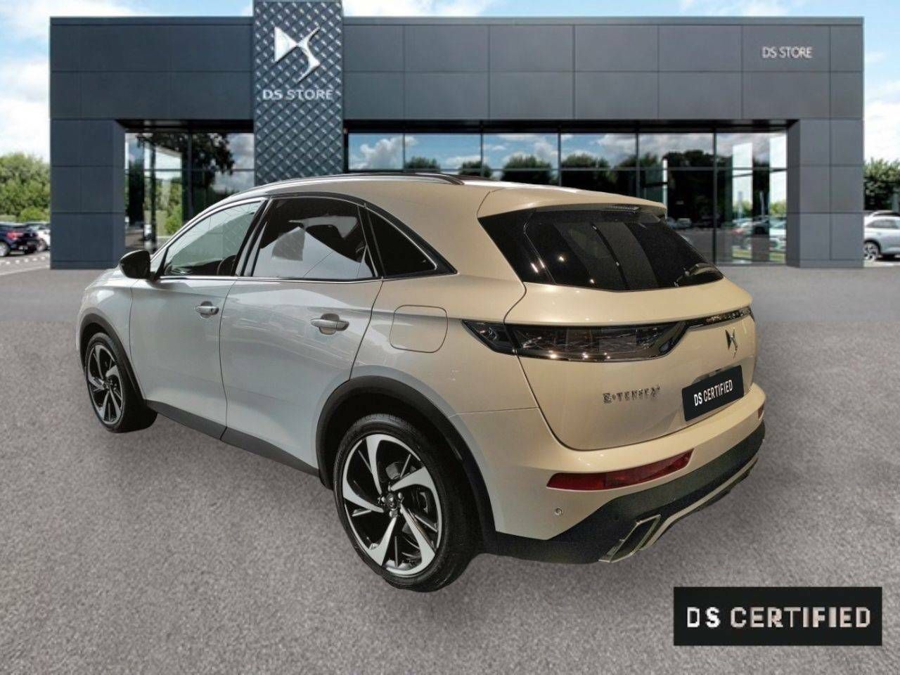 Foto DS Automobiles DS 7 6