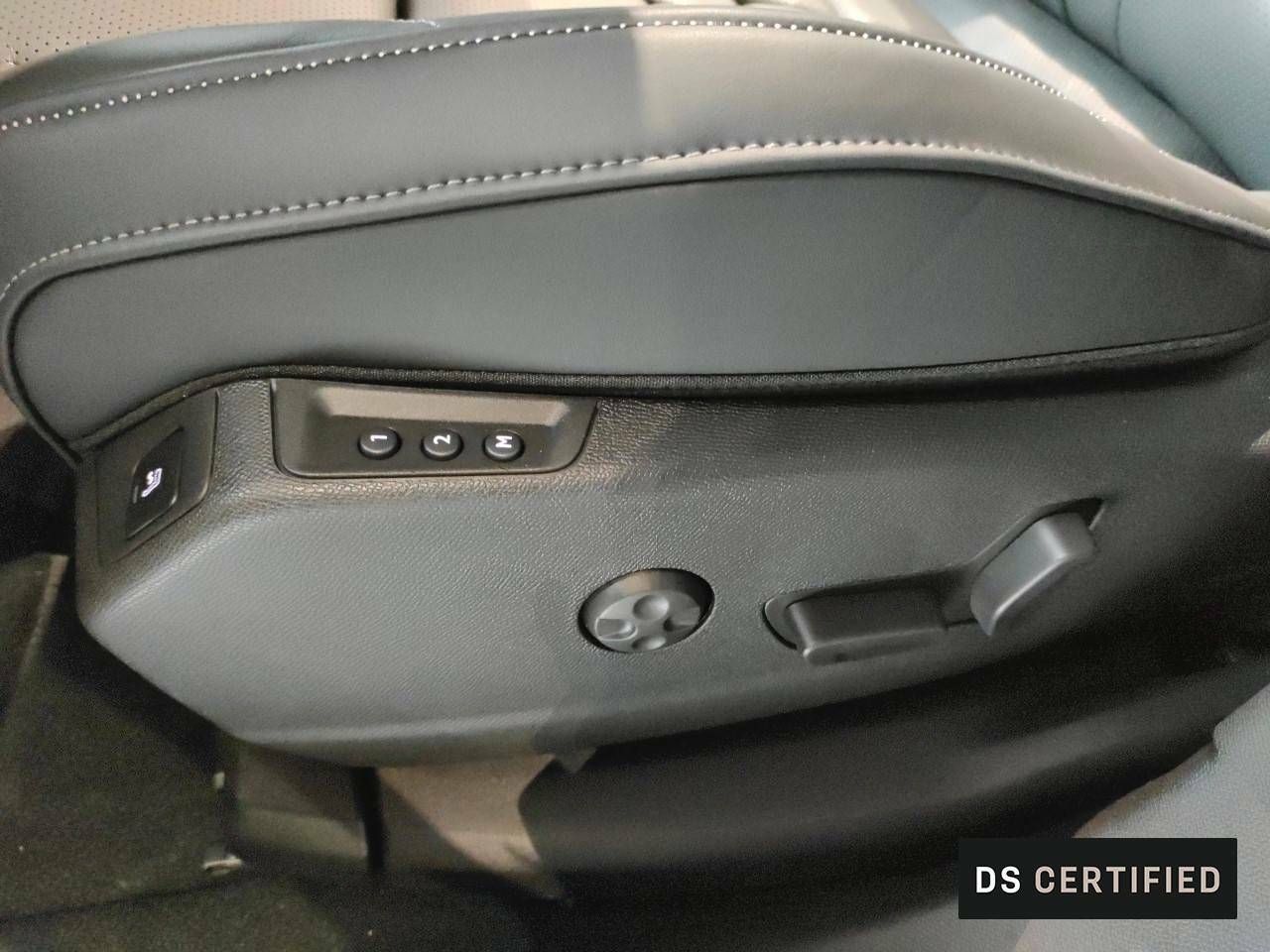 Foto DS Automobiles DS 7 13