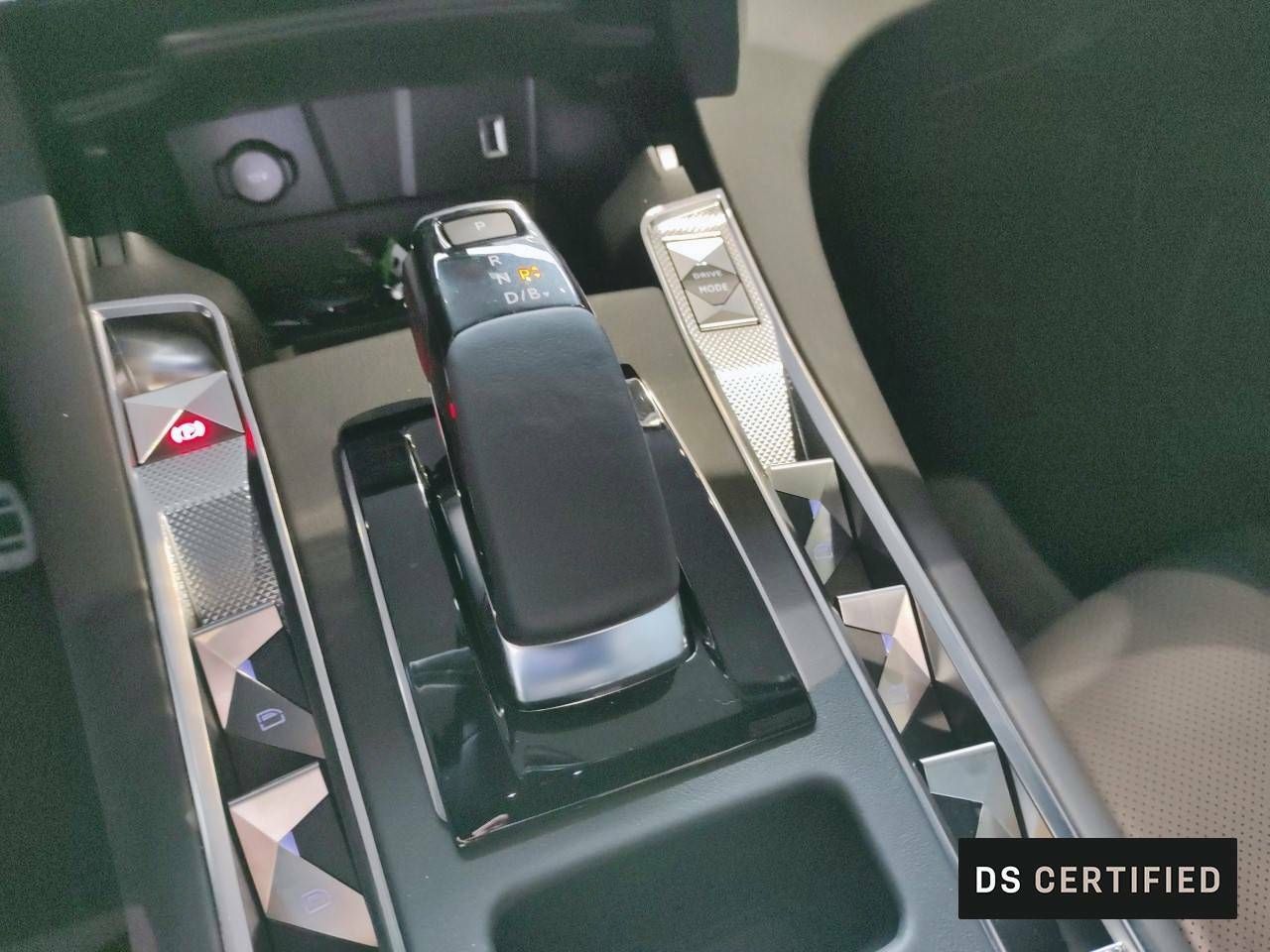 Foto DS Automobiles DS 7 16