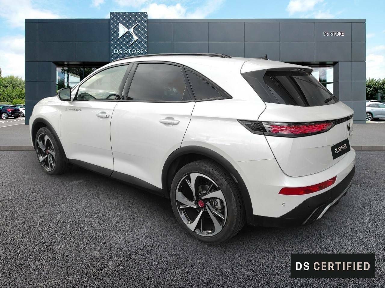 Foto DS Automobiles DS 7 7
