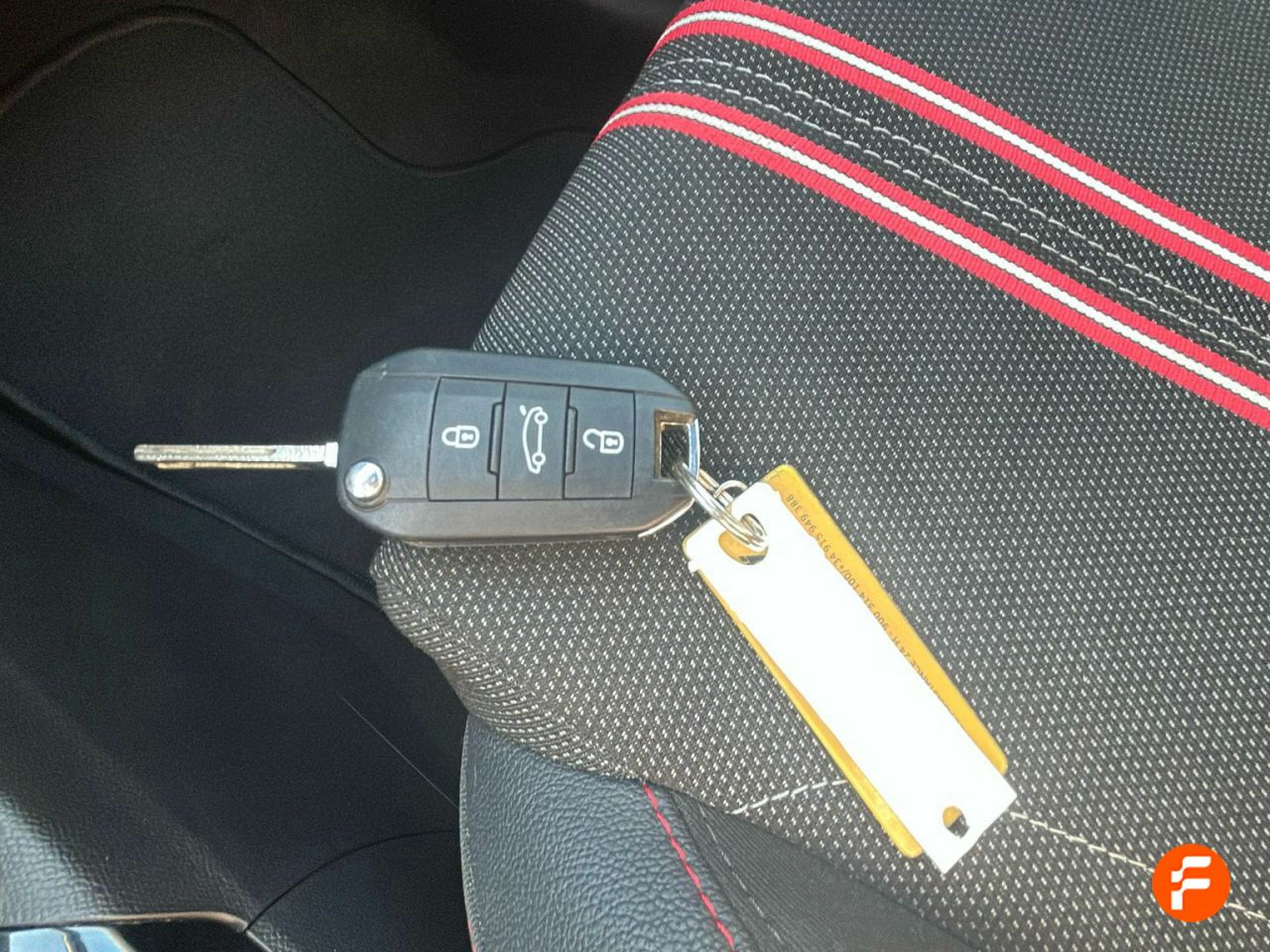 Foto Opel Corsa 15