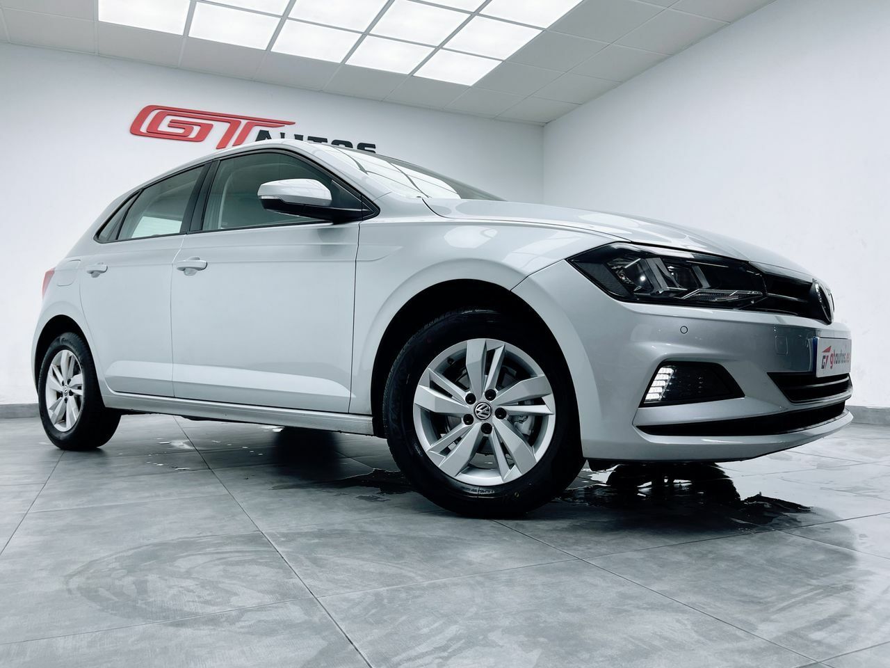 Foto Volkswagen Polo 22