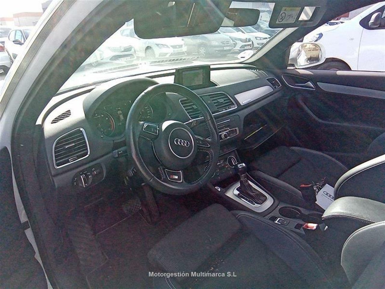 Foto Audi Q3 7