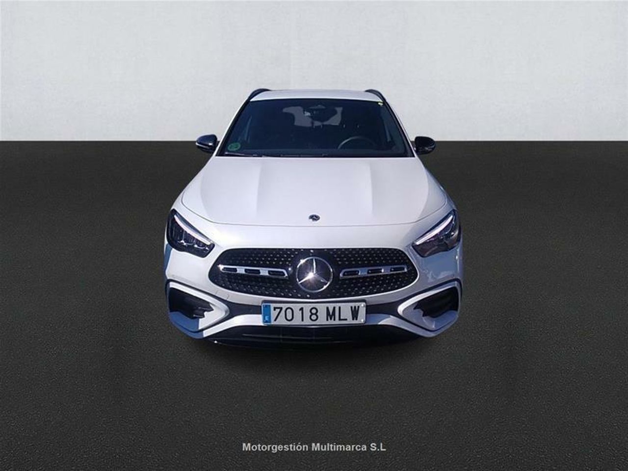 Foto Mercedes-Benz Clase GLA 2