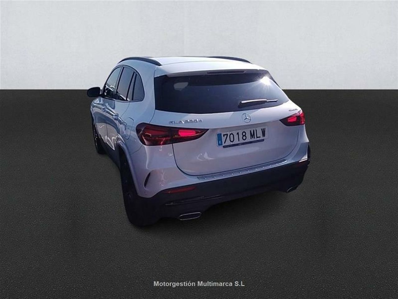 Foto Mercedes-Benz Clase GLA 6
