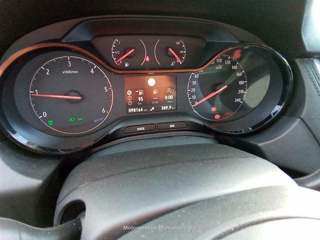 Foto Opel Grandland X 8