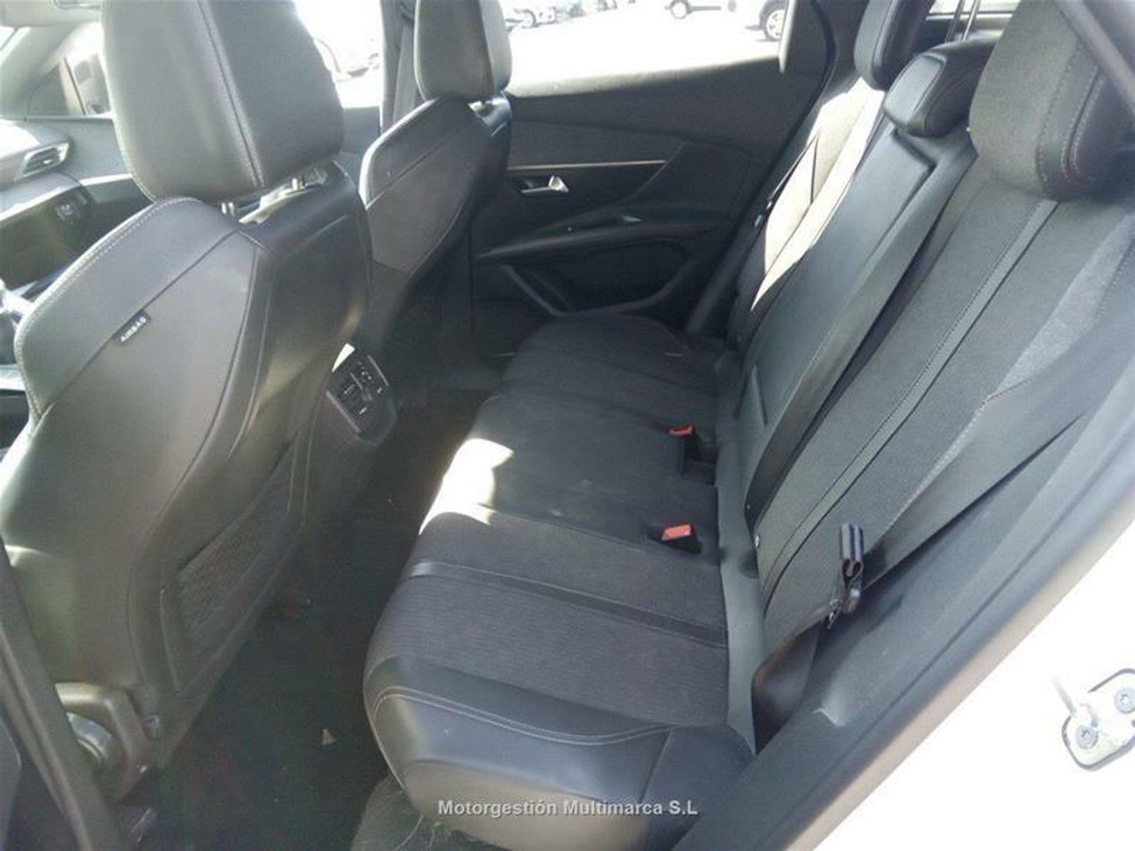Foto Peugeot 3008 8