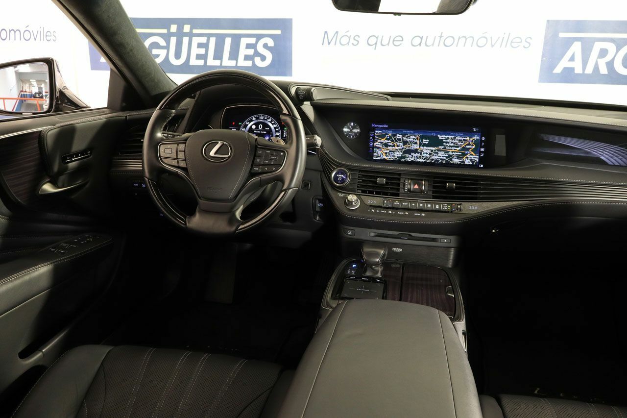 Foto Lexus LS 19