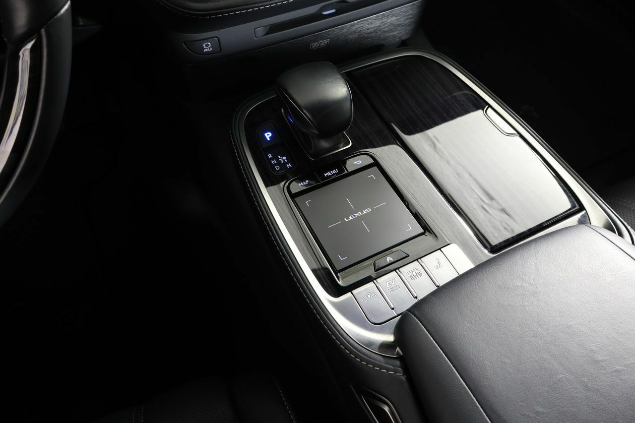 Foto Lexus LS 30