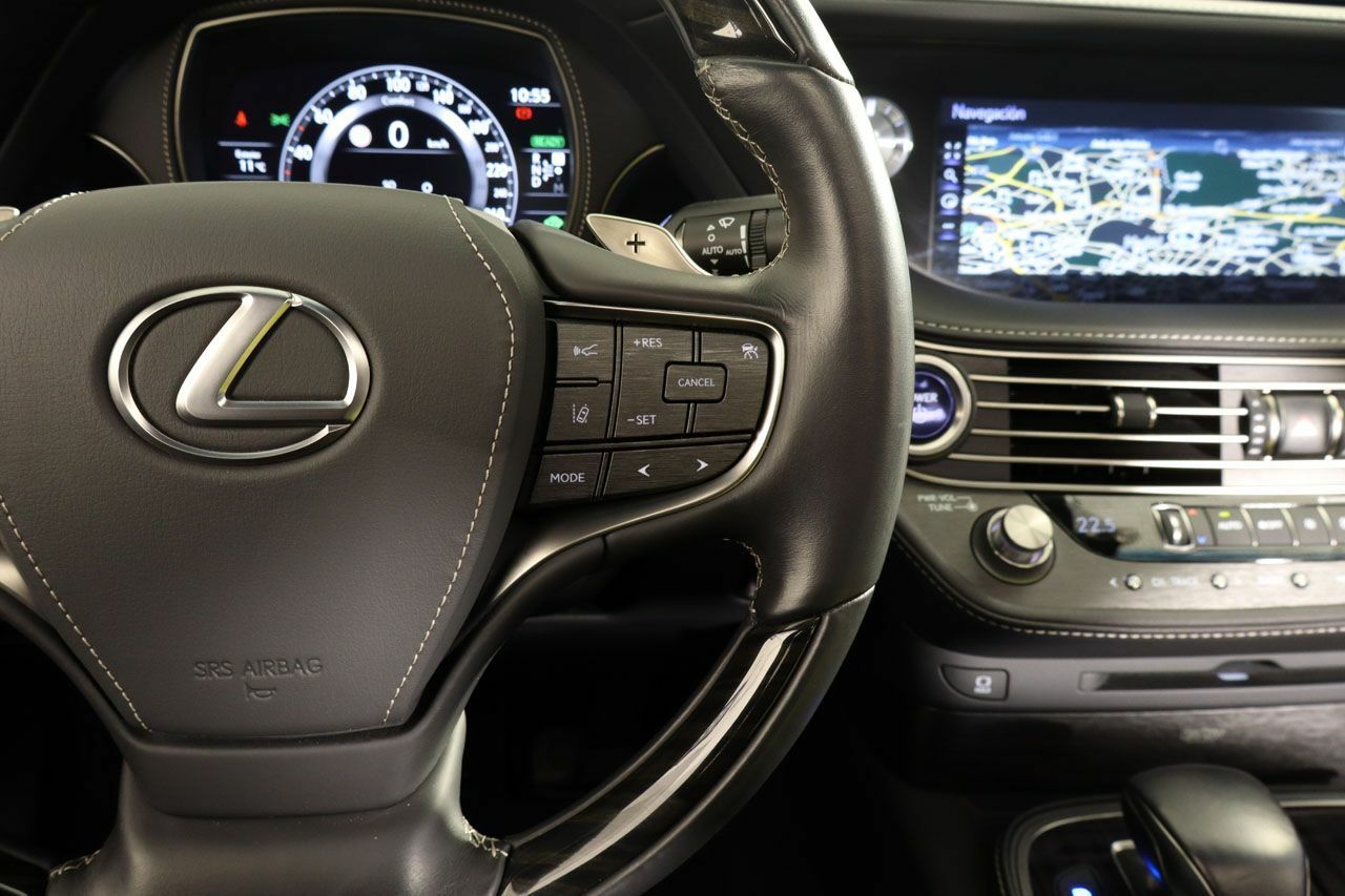 Foto Lexus LS 39