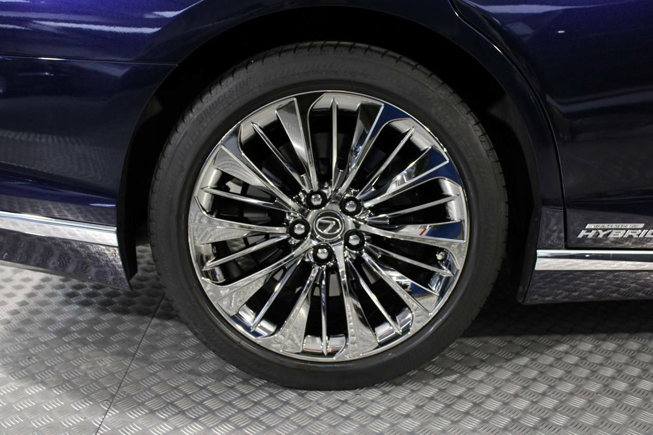 Foto Lexus LS 33