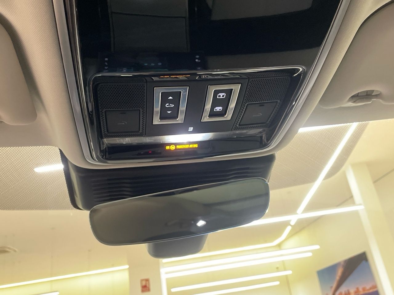 Foto Land-Rover Range Rover Velar 16
