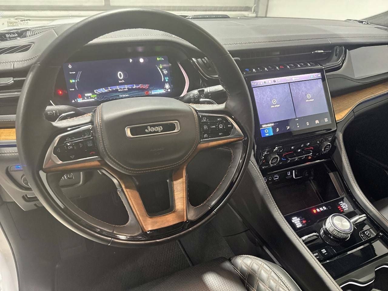 Foto Jeep Grand Cherokee 19