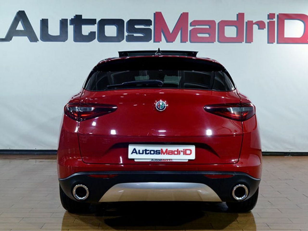 Foto Alfa Romeo Stelvio 4