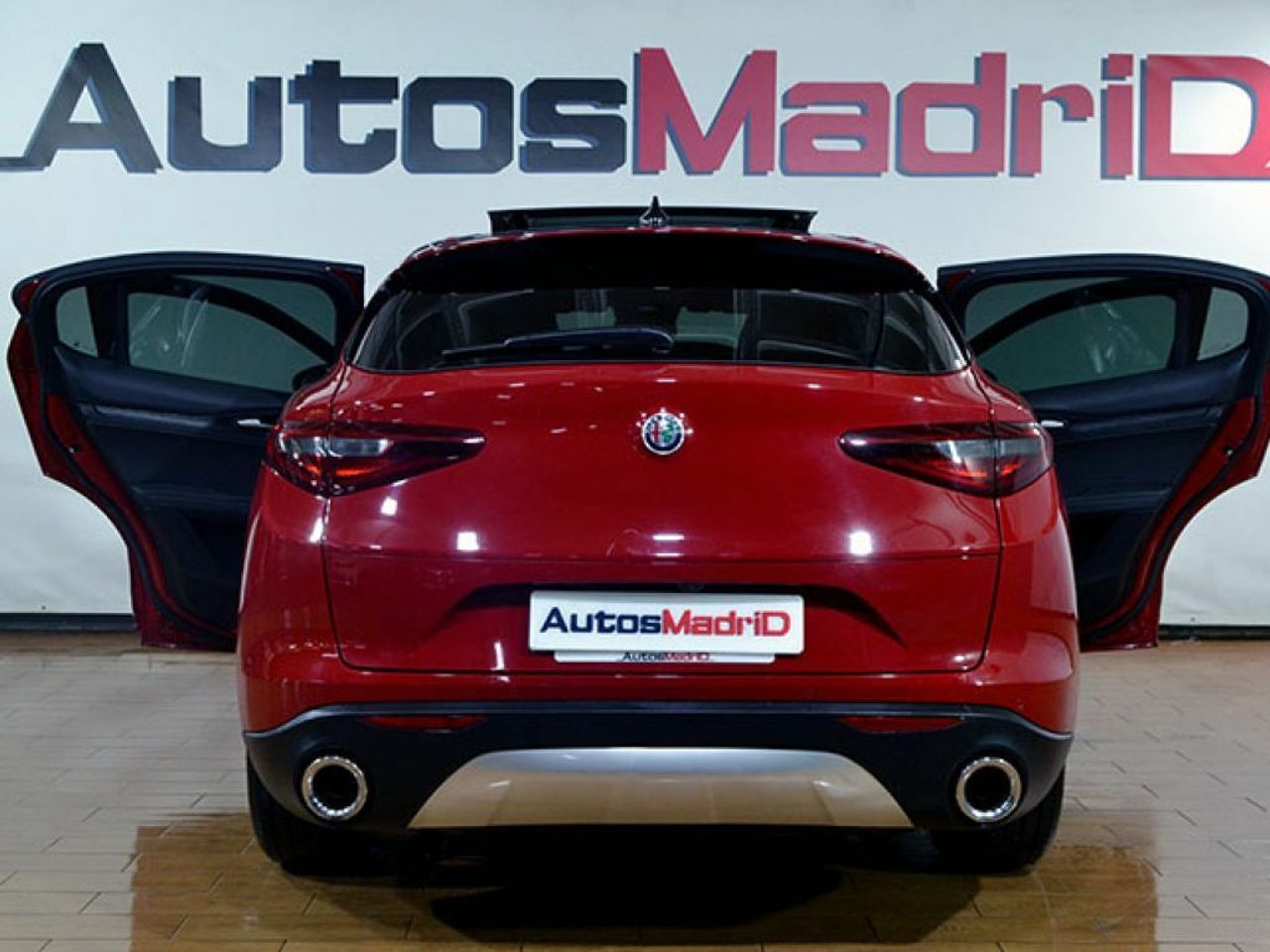Foto Alfa Romeo Stelvio 5