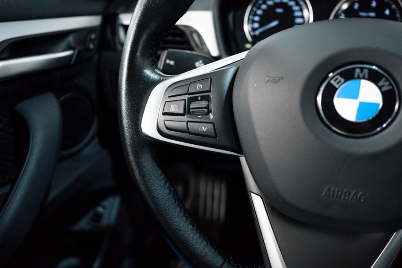 Foto BMW X1 9