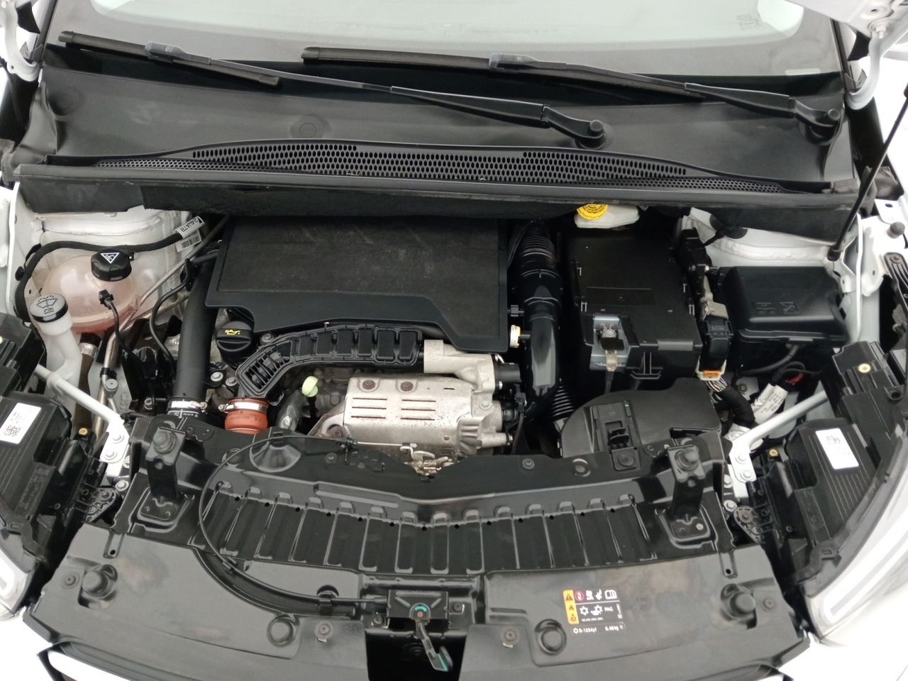Foto Opel Crossland X 26