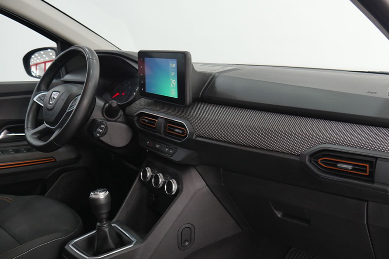 Foto Dacia Sandero 6
