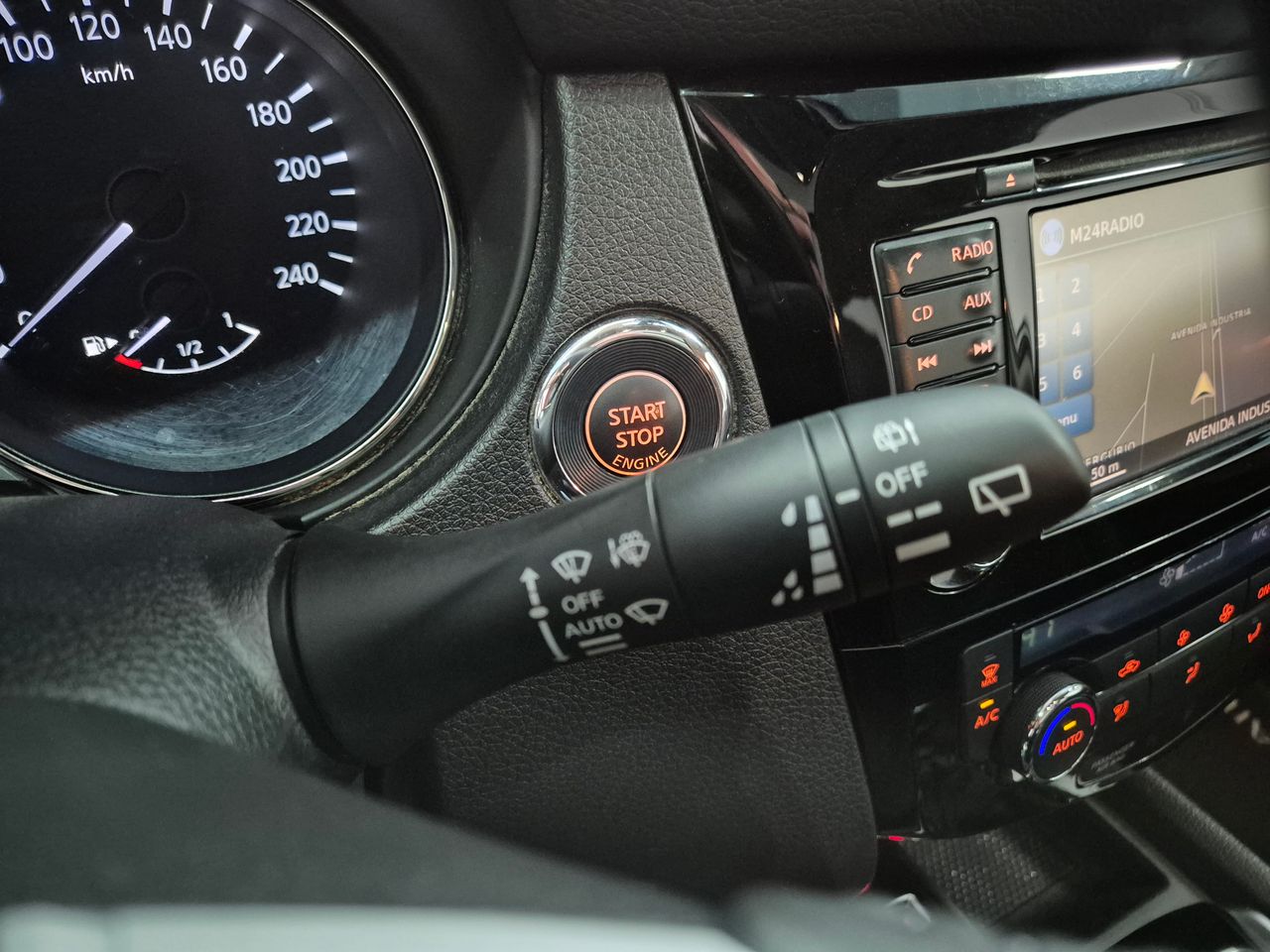 Foto Nissan X-Trail 16