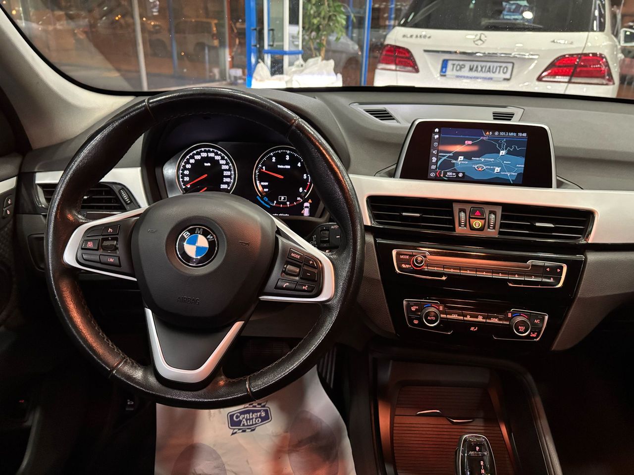 Foto BMW X1 16