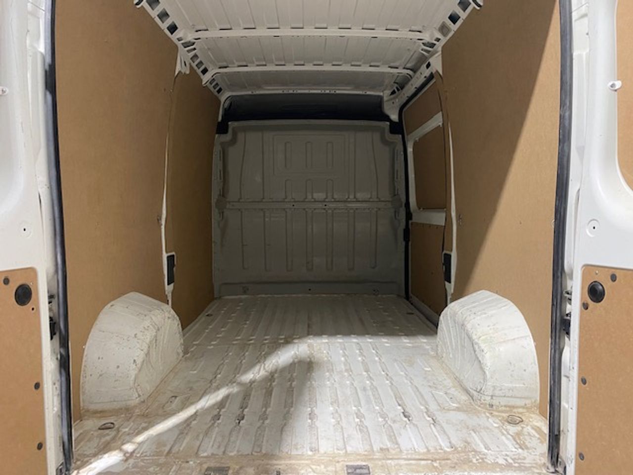 Foto Peugeot Boxer 9