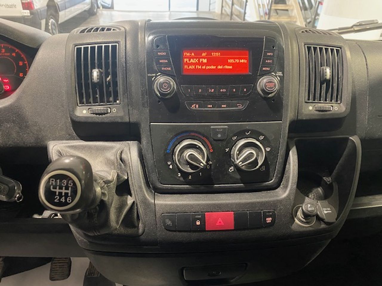 Foto Peugeot Boxer 14