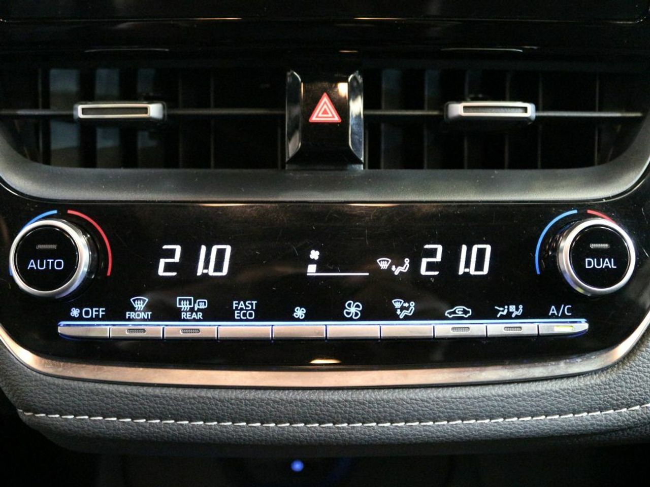 Foto Toyota Corolla 24