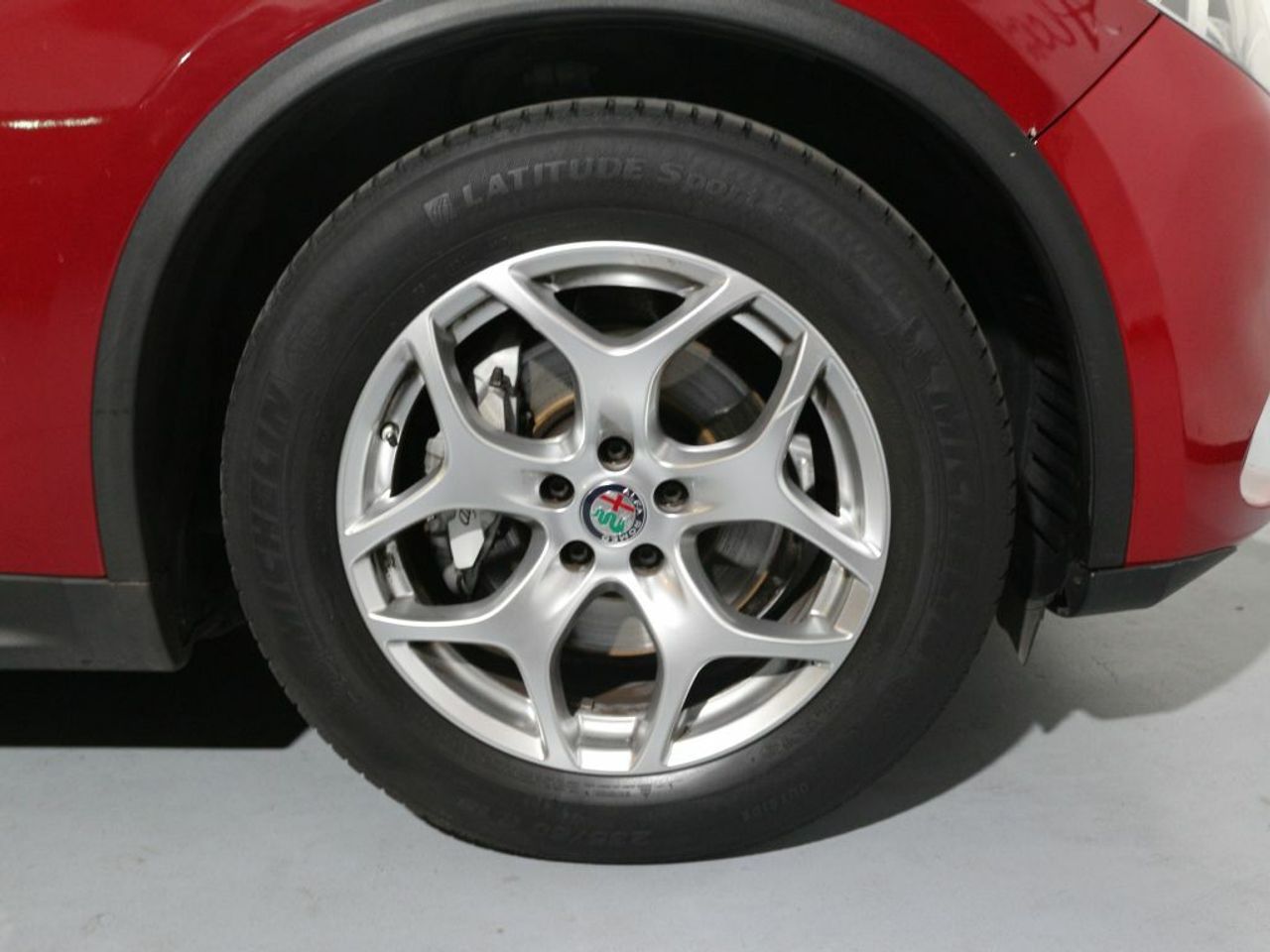 Foto Alfa Romeo Stelvio 32
