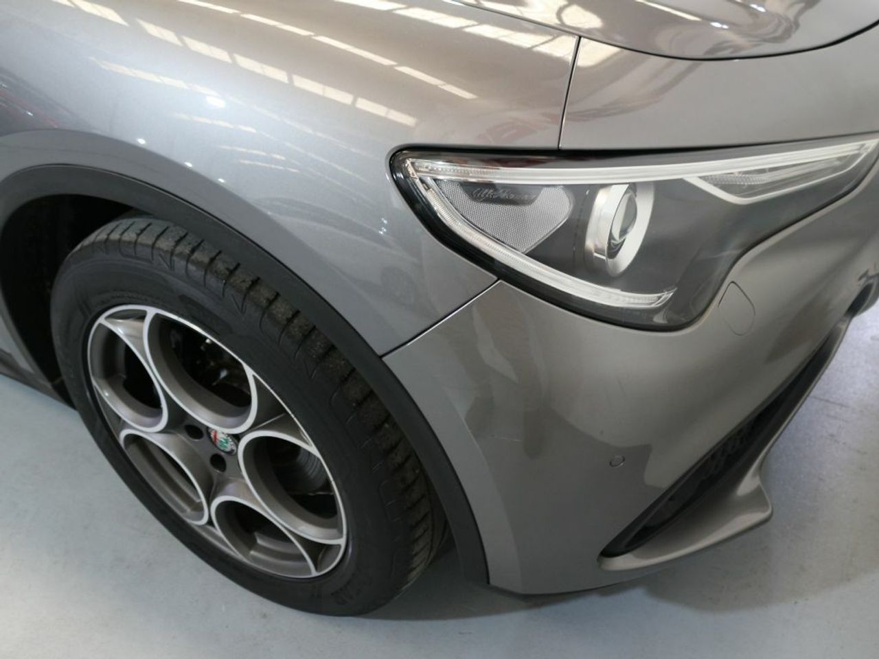 Foto Alfa Romeo Stelvio 37