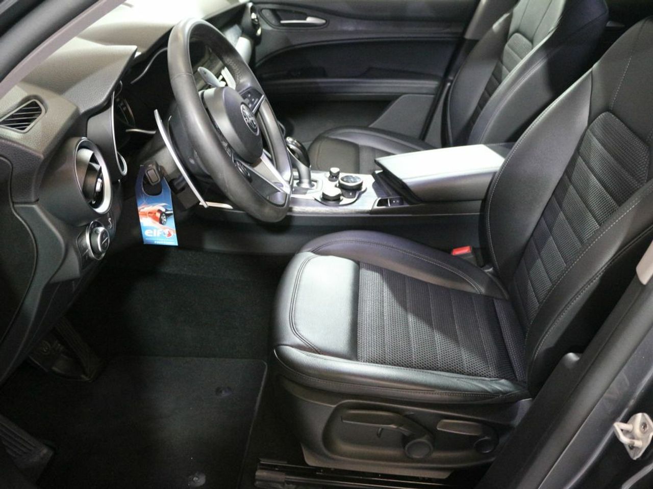 Foto Alfa Romeo Stelvio 13