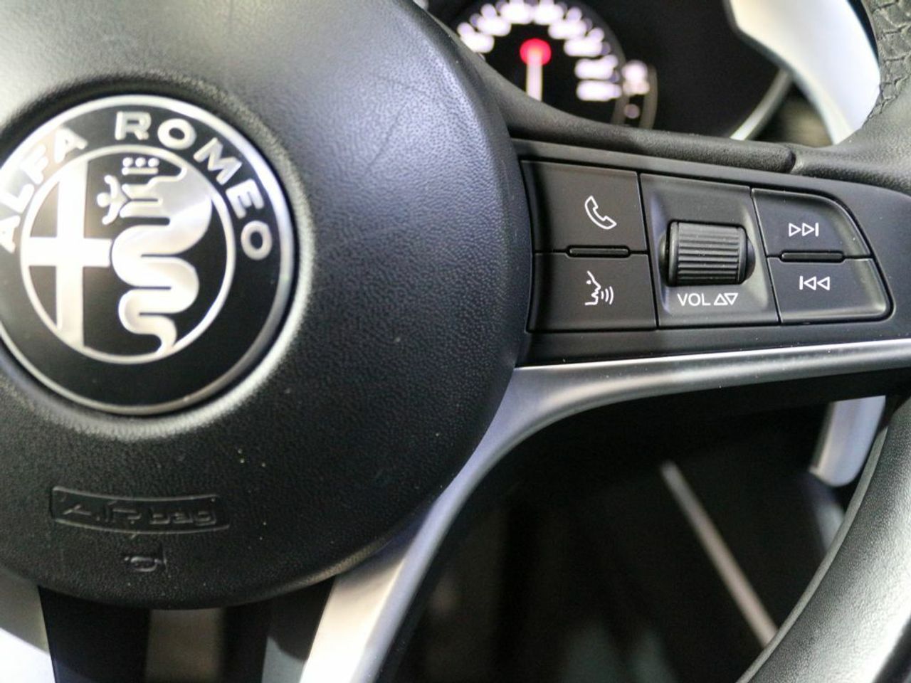 Foto Alfa Romeo Stelvio 20