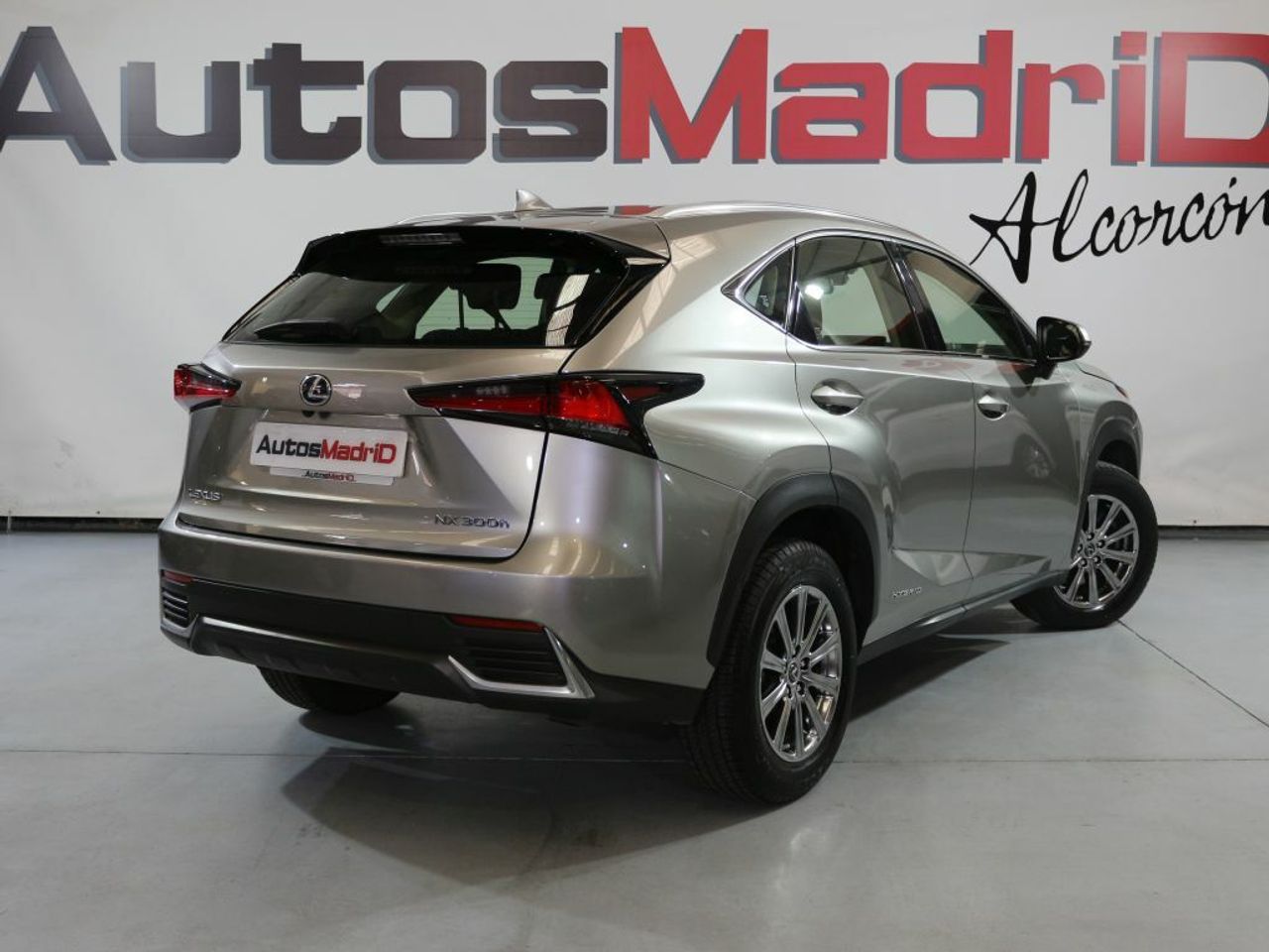 Foto Lexus NX 3