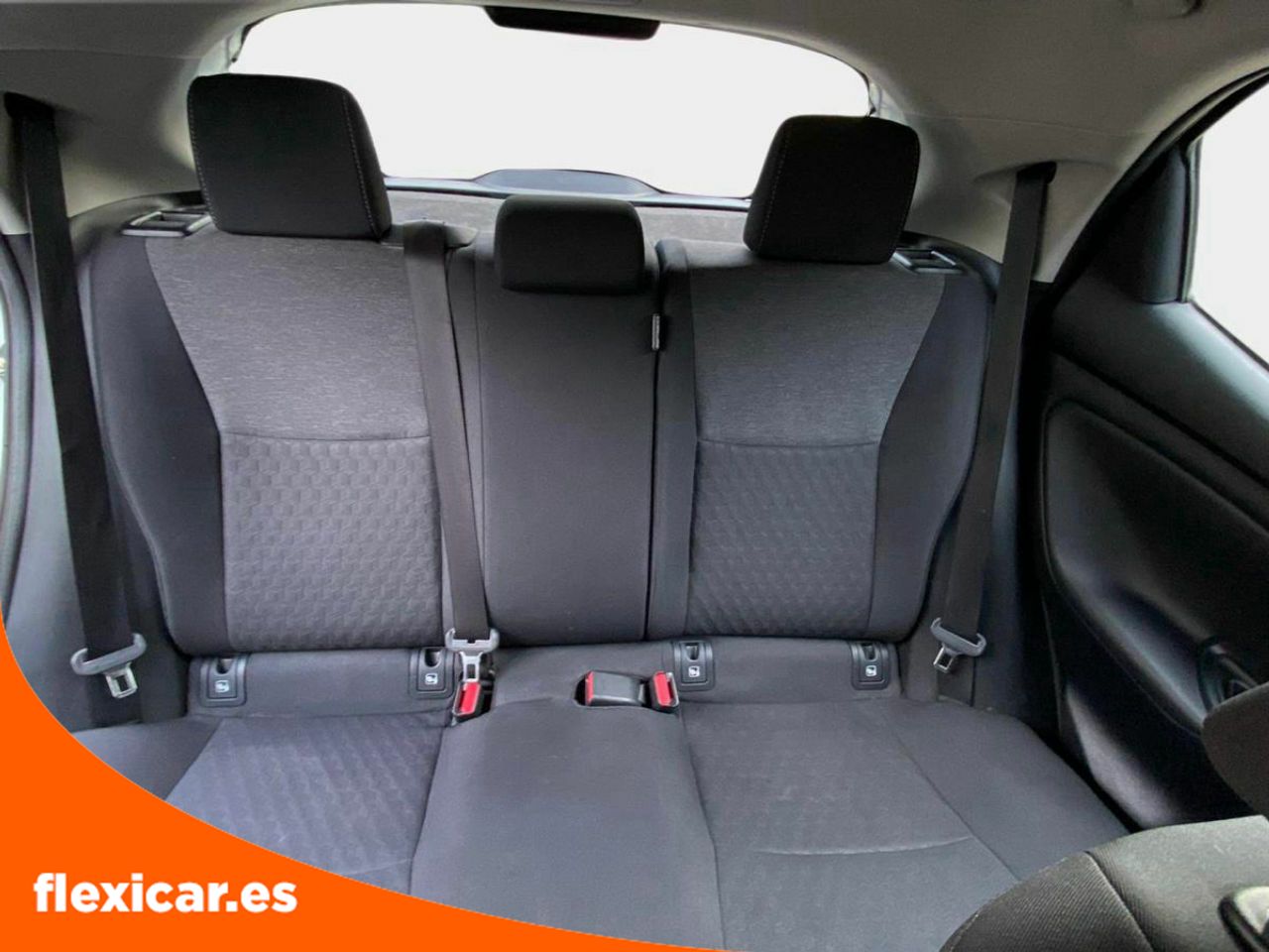 Foto Toyota Yaris 18