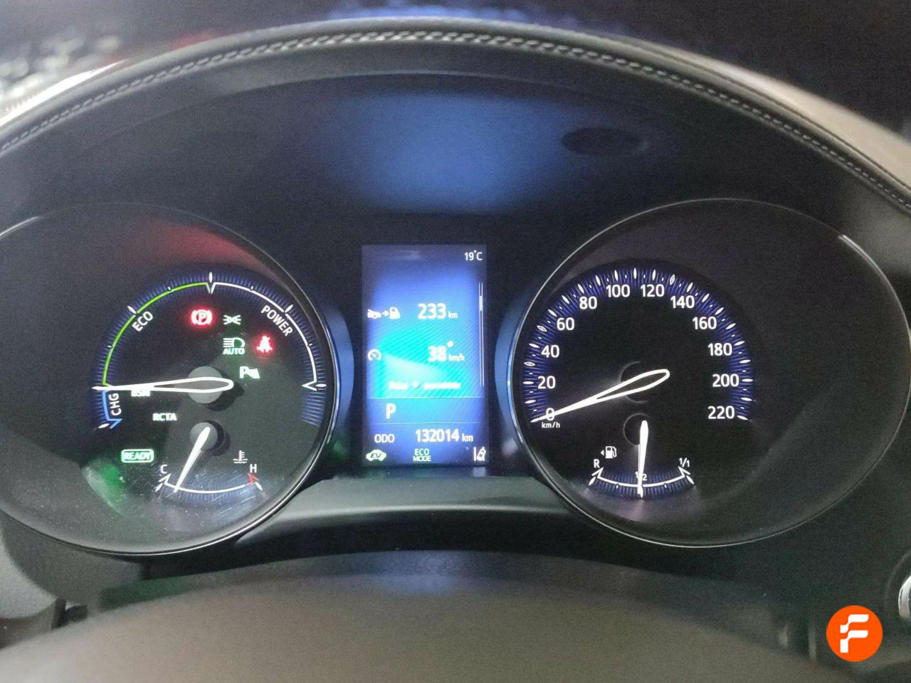 Foto Toyota C-HR 11