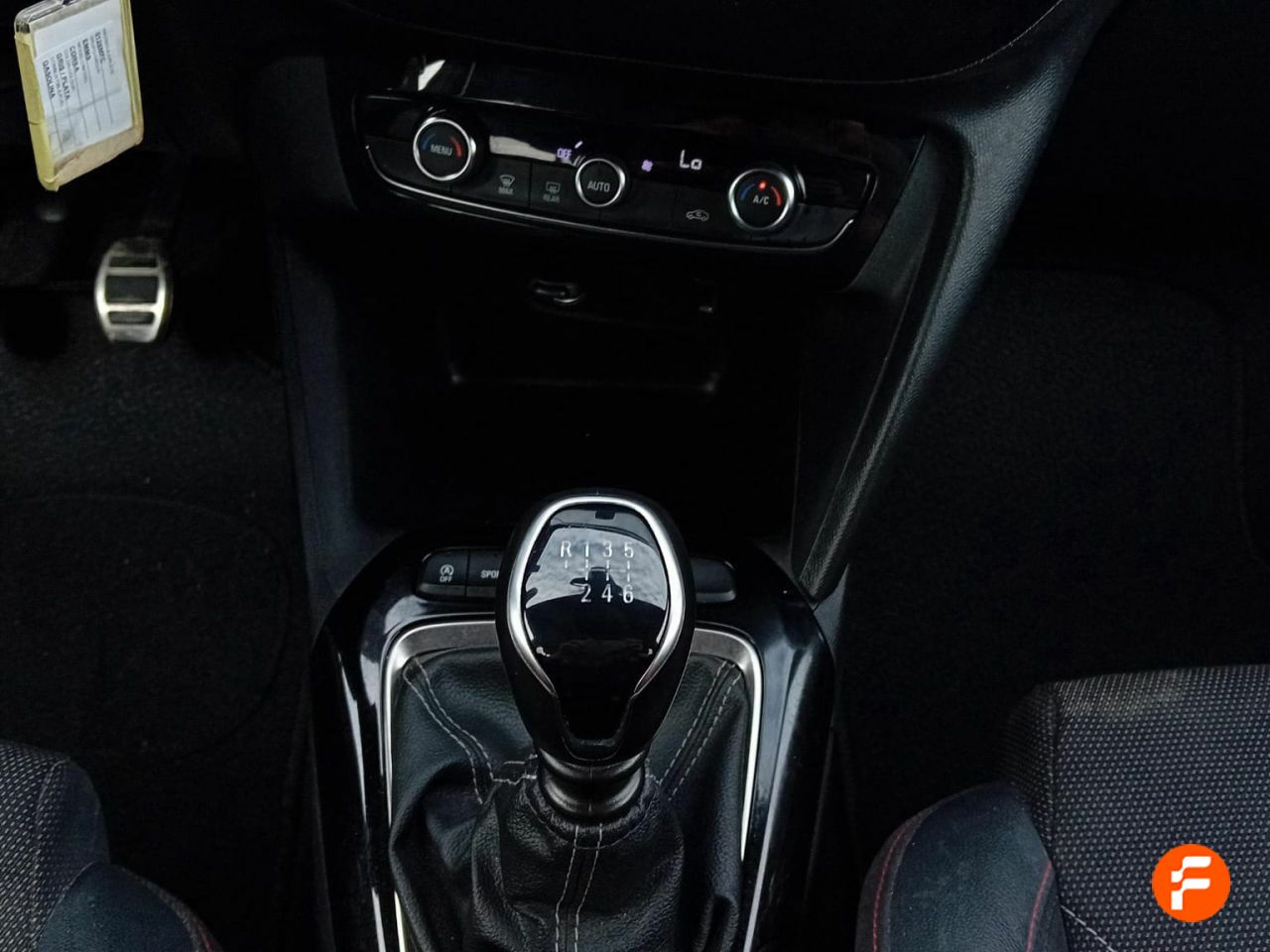 Foto Opel Corsa 21