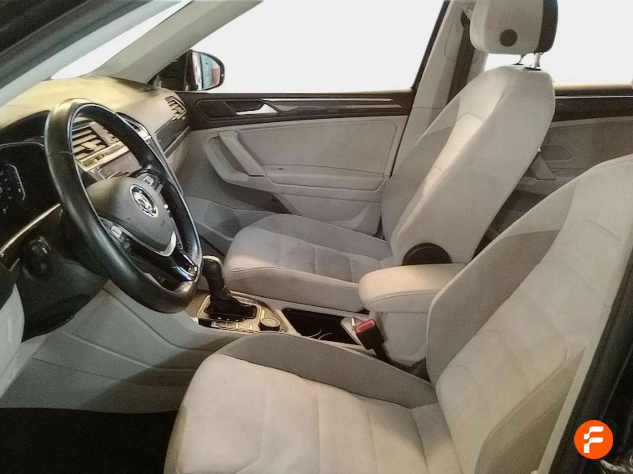 Foto Volkswagen Tiguan 8