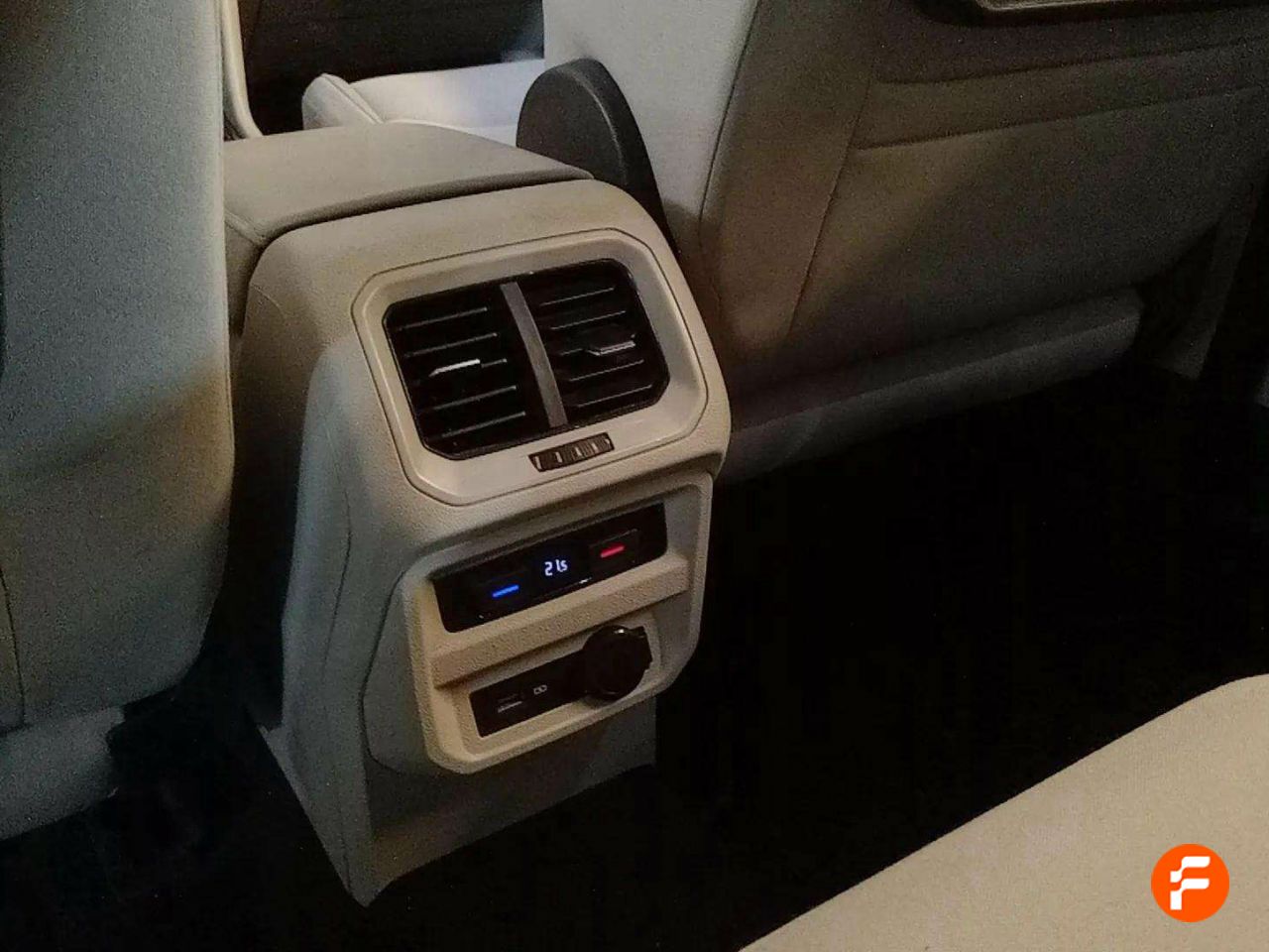Foto Volkswagen Tiguan 14
