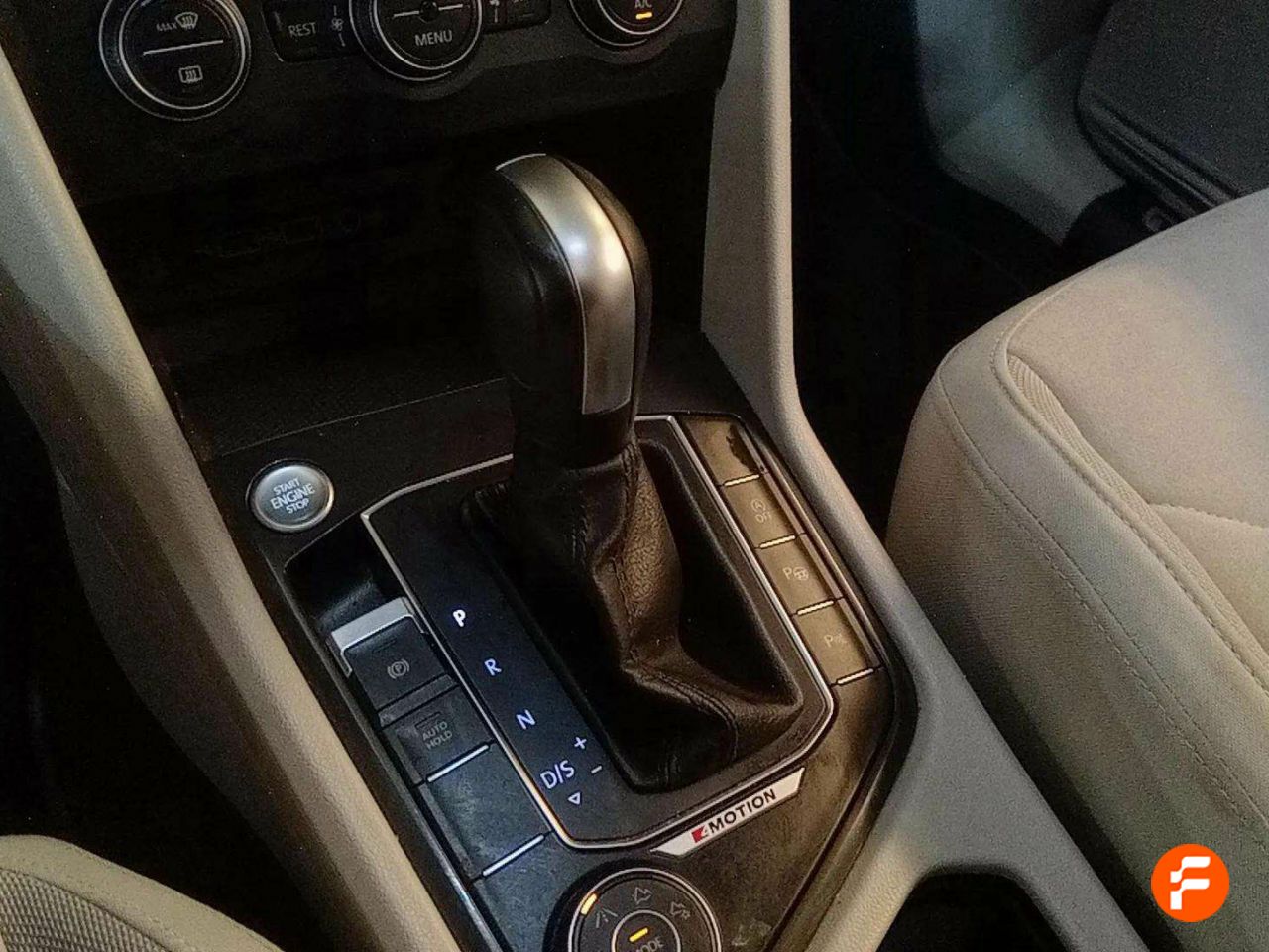Foto Volkswagen Tiguan 24