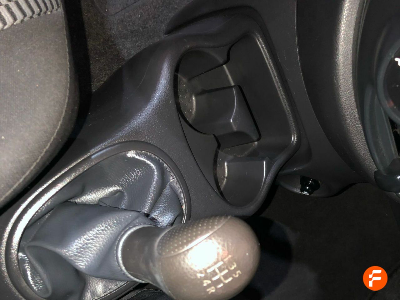 Foto Nissan Micra 8