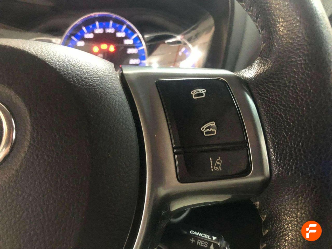Foto Toyota Yaris 15