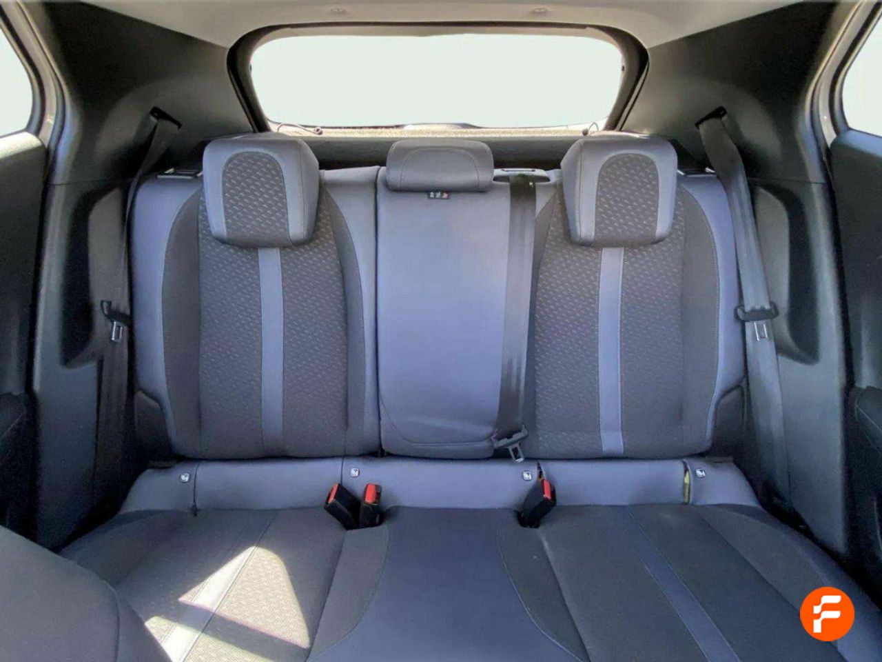 Foto Peugeot 2008 14