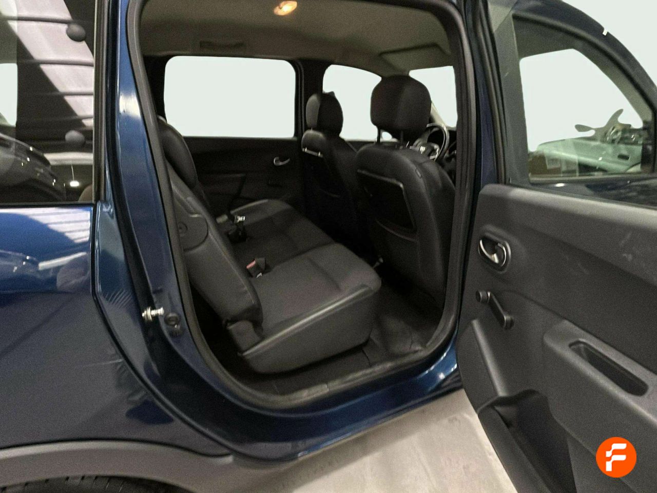 Foto Dacia Lodgy 9