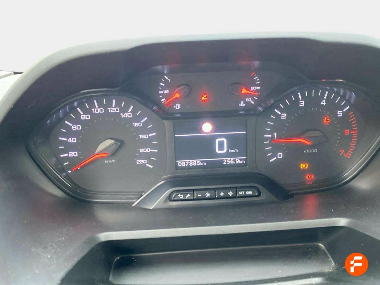 Foto Peugeot Rifter 13