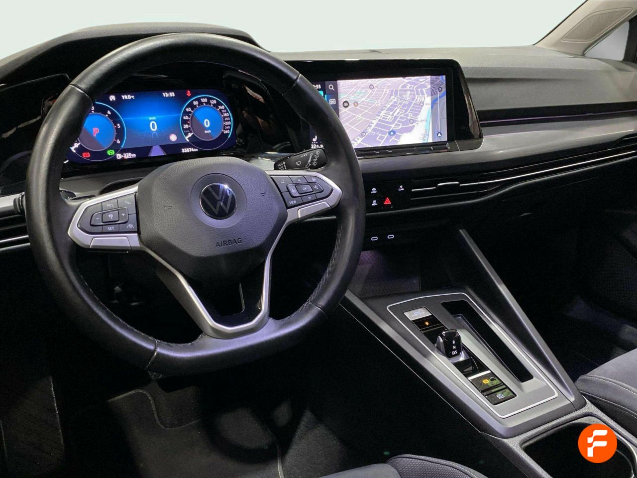 Foto Volkswagen Golf 33