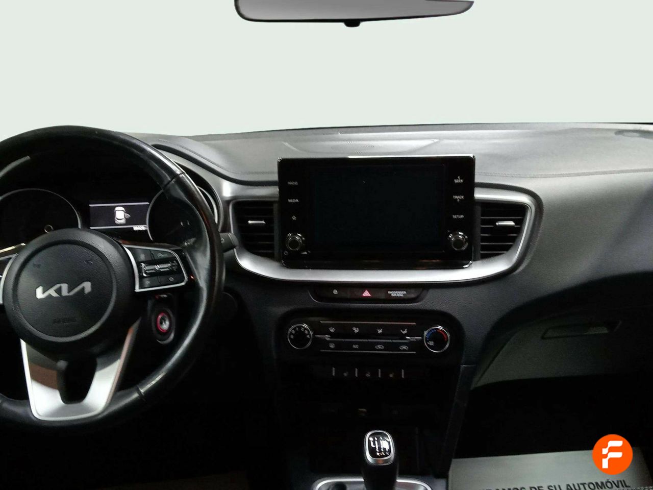 Foto Kia XCeed 10