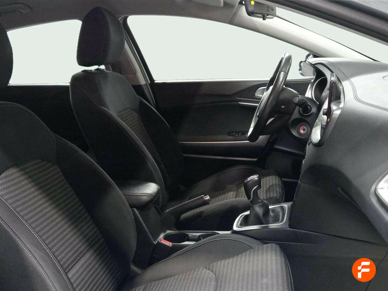 Foto Kia XCeed 14