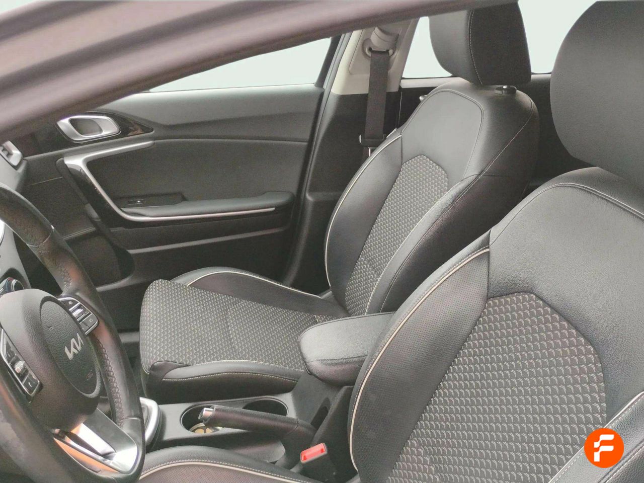 Foto Kia Ceed 15