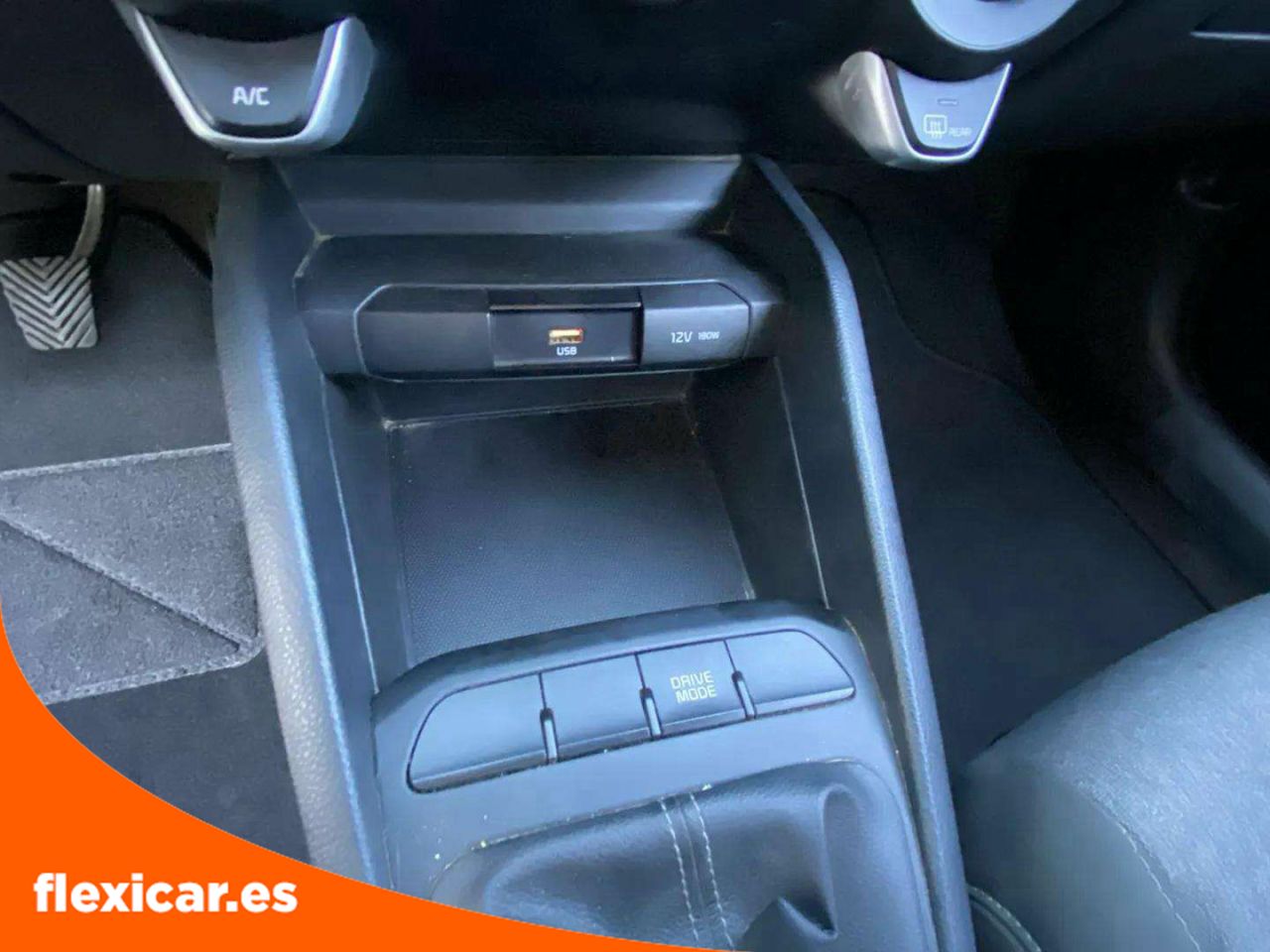 Foto Kia Stonic 19