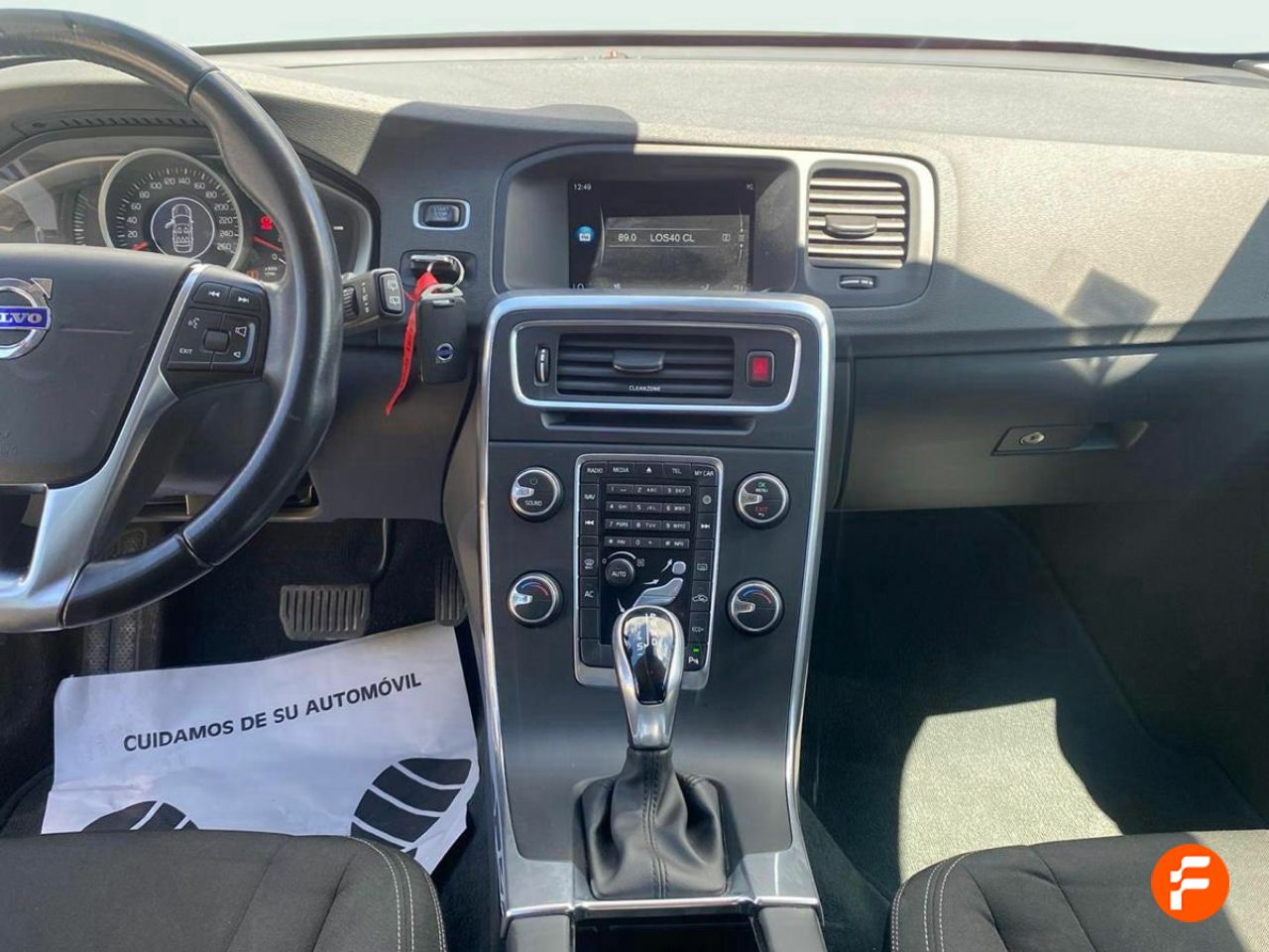 Foto Volvo V60 12