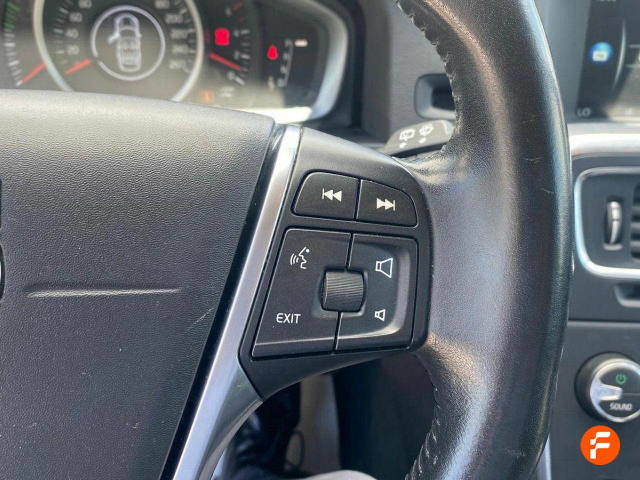 Foto Volvo V60 15